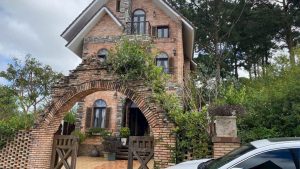 Bán Villa Đường Trịnh Hoài Đức Đà Lạt 204,46m² 4 Phòng Ngủ Giá 17,5 Tỷ