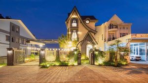 Bán Biệt Thự Mặt Tiền KQH An Sơn Đà Lạt 392m² 9 Phòng Ngủ Giá 37 Tỷ