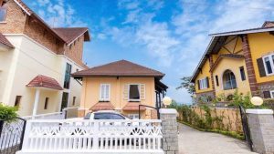 Bán Villa Kiến Trúc Pháp Khe Sanh Đà Lạt 621m² Giá 40 Tỷ