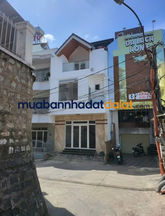 ban-khach-san-hem-o-to-lon-tran-phu-p3-da-lat-60m²-100-tho-cu-gia-99-ty Bán Khách Sạn Hẻm Ô Tô Lớn Trần Phú P3 Đà Lạt – 60m², 100% Thổ Cư, Giá 9,9 Tỷ