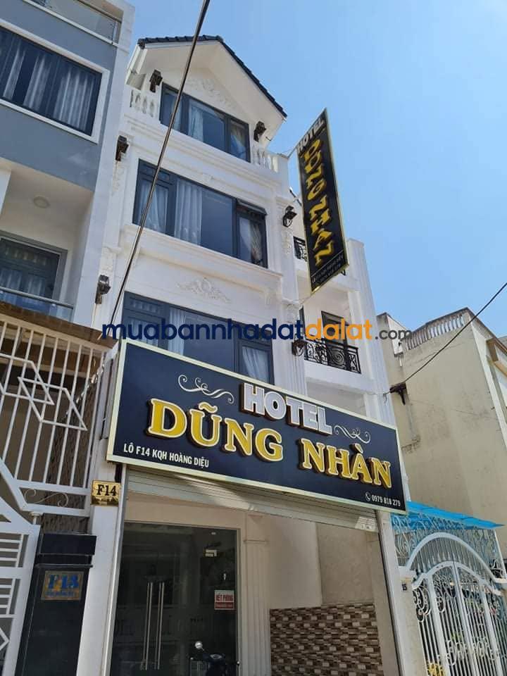 ban-khach-san-mat-tien-kqh-hoang-dieu-da-lat-1055m²-14-phong-co-thang-may-gia-20-ty Bán Khách Sạn Mặt Tiền KQH Hoàng Diệu Đà Lạt – 105,5m², 14 Phòng, Có Thang Máy, Giá 20 Tỷ