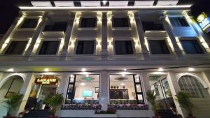 Bán Khách Sạn Đường Hai Bà Trưng Đà Lạt – 410m² Thổ Cư, Đường Ô Tô Lớn, Giá 90 Tỷ