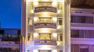 Bán Khách Sạn Mặt Tiền Nguyễn Chí Thanh P1 Đà Lạt – 122,99m², 26 Phòng, Giá 71 Tỷ