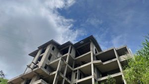Bán Khách Sạn Thô 16 Phòng Hoàng Hoa Thám Đà Lạt – 371m², 320m² Thổ Cư, Giá 16 Tỷ