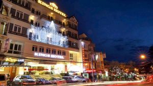 Bán Khách Sạn King Bùi Thị Xuân Đà Lạt – 730,7m², 91 Phòng, View Hồ Xuân Hương, Giá 320 Tỷ
