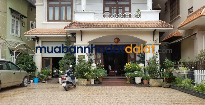 ban-khach-san-khe-sanh-nhat-huy-da-lat-250m²-tho-cu-khuon-dat-125m-x-21m-gia-26-ty Bán Khách Sạn Khe Sanh Nhật Huy Đà Lạt – 250m² Thổ Cư, Khuôn Đất 12,5m x 21m, Giá 26 Tỷ